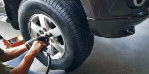 Combien de temps pour changer un pneu crevé ?